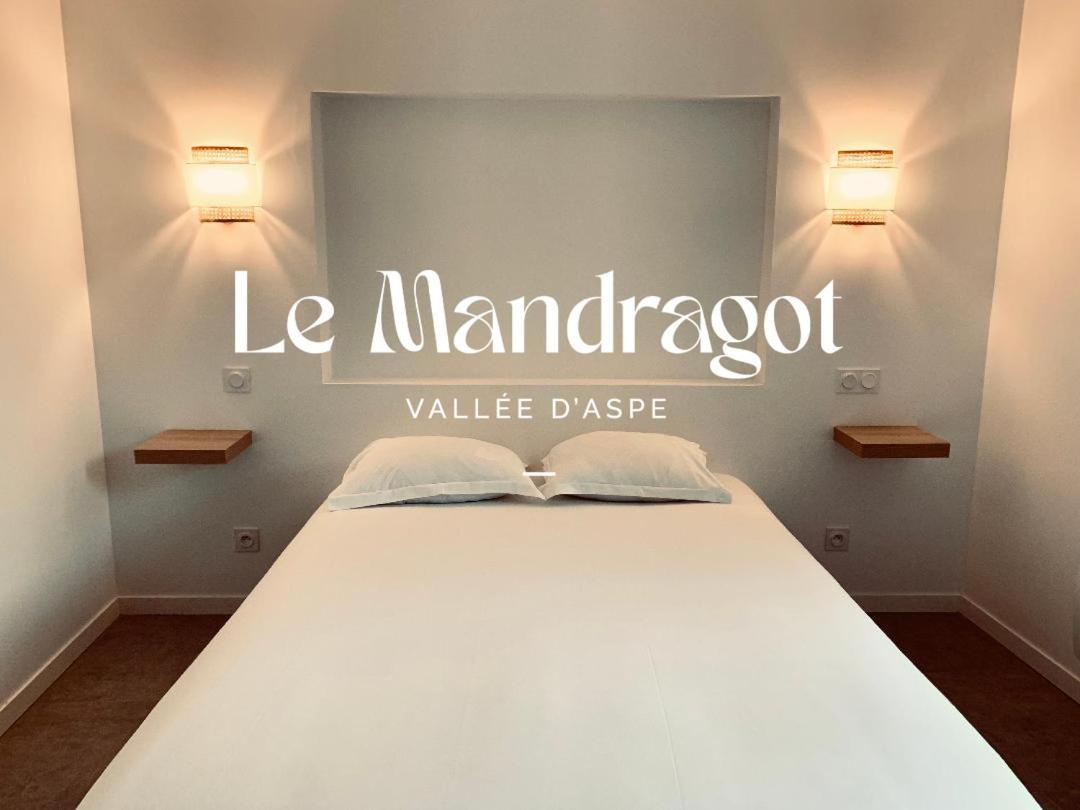 Le Mandragot Aparthotel Bedous Exterior photo